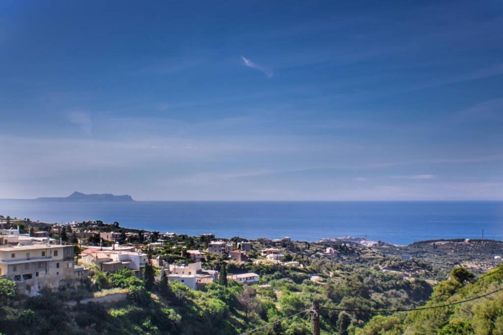 Villa Ventus, 40Sqm Private Pool & Hot Tub! Roussospítion Dış mekan fotoğraf