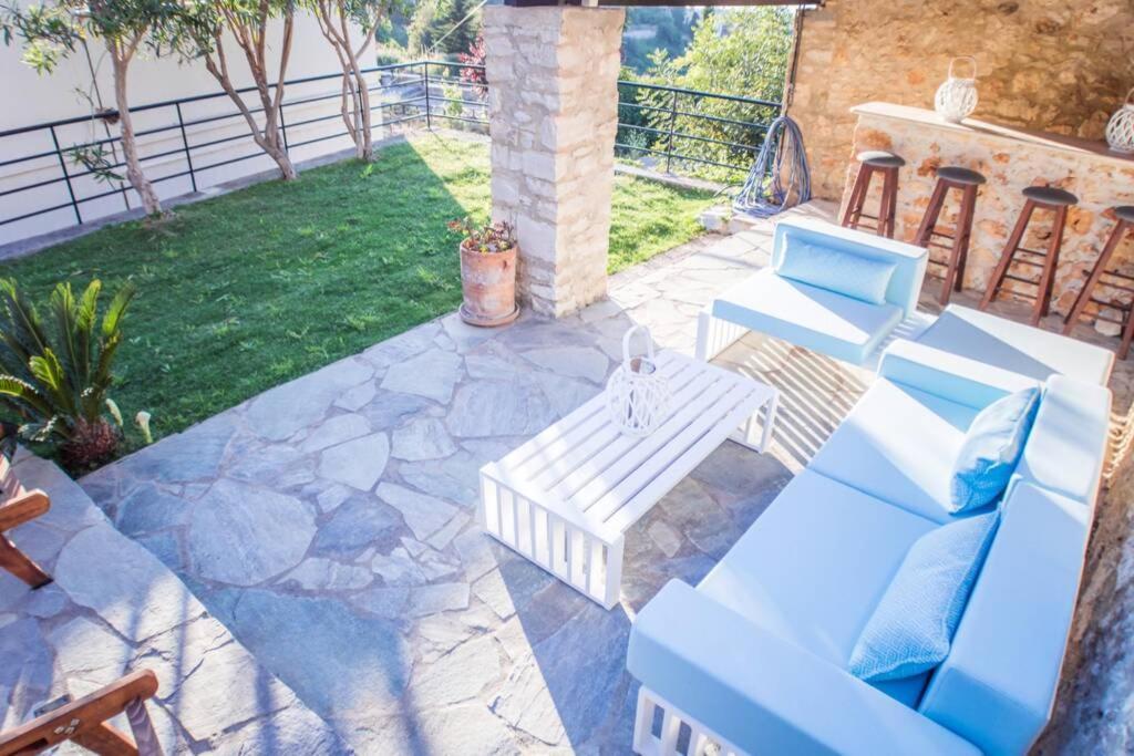 Villa Ventus, 40Sqm Private Pool & Hot Tub! Roussospítion Dış mekan fotoğraf