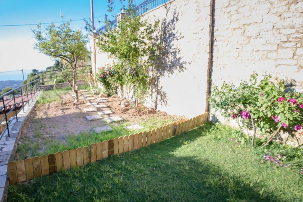 Villa Ventus, 40Sqm Private Pool & Hot Tub! Roussospítion Dış mekan fotoğraf