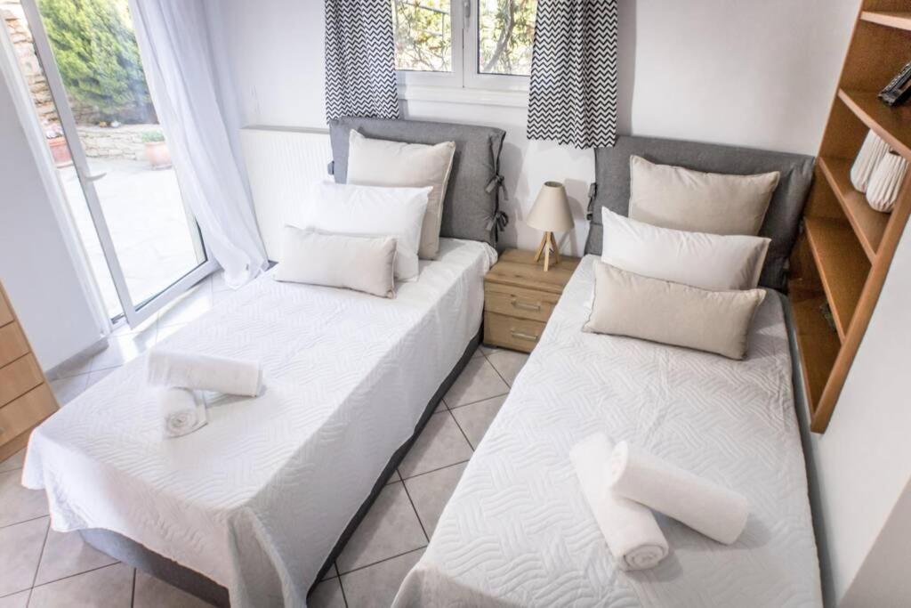 Villa Ventus, 40Sqm Private Pool & Hot Tub! Roussospítion Dış mekan fotoğraf
